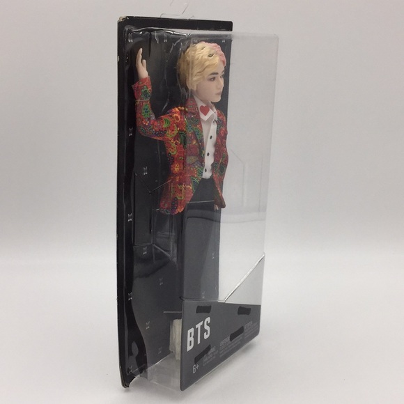 BTS Bangtan Boy Band Fashion V Doll Artist Music Mattel - Picture 5 of 11